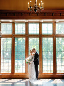 how to choose the right wedding photographer