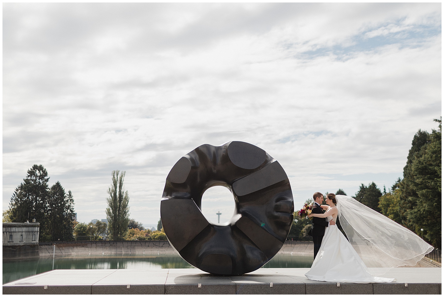 seattle wedding at the foundry