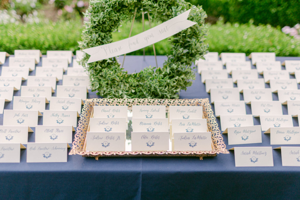 wedding guest tags and table