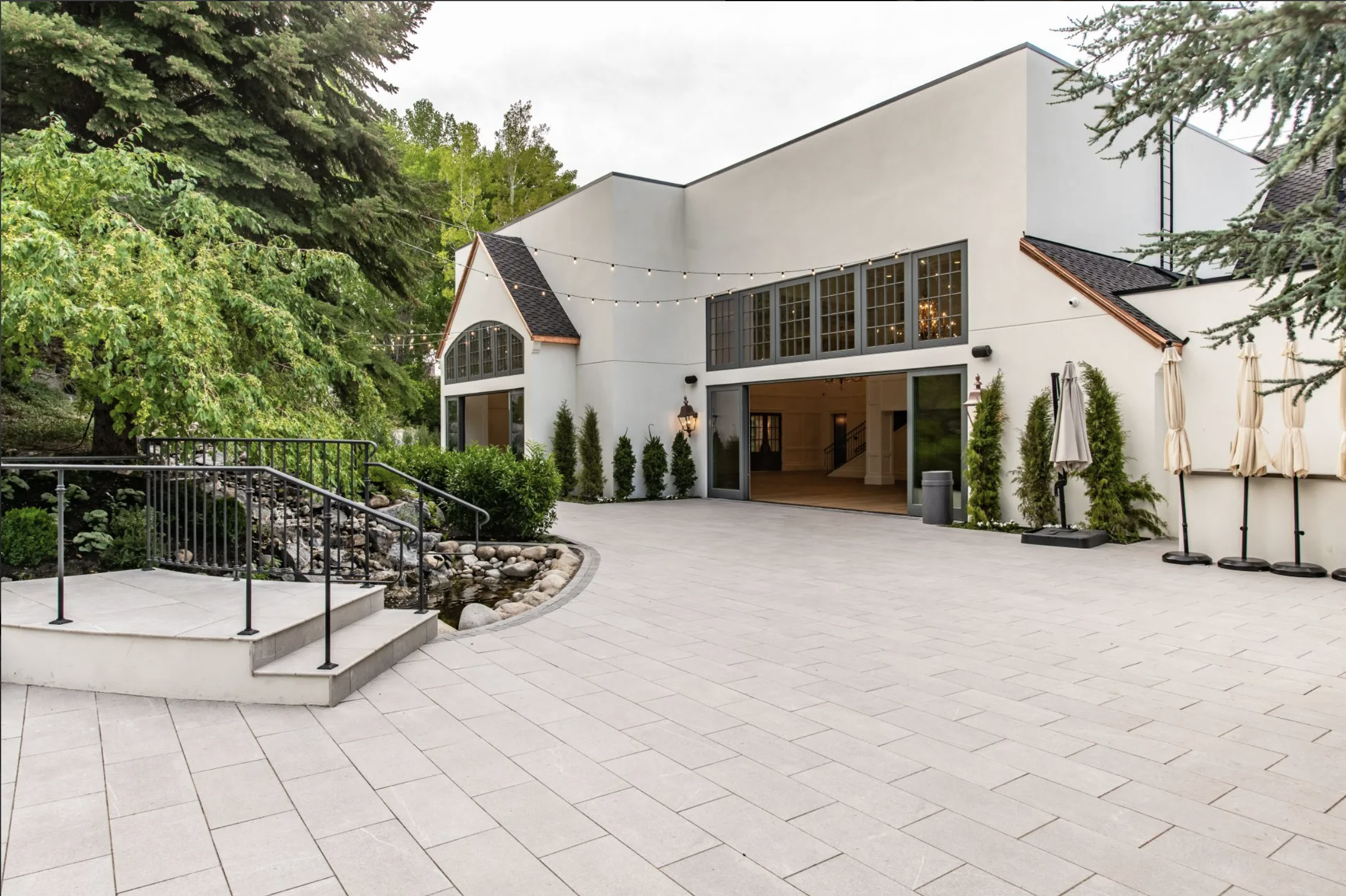 twenty & creek wedding venue